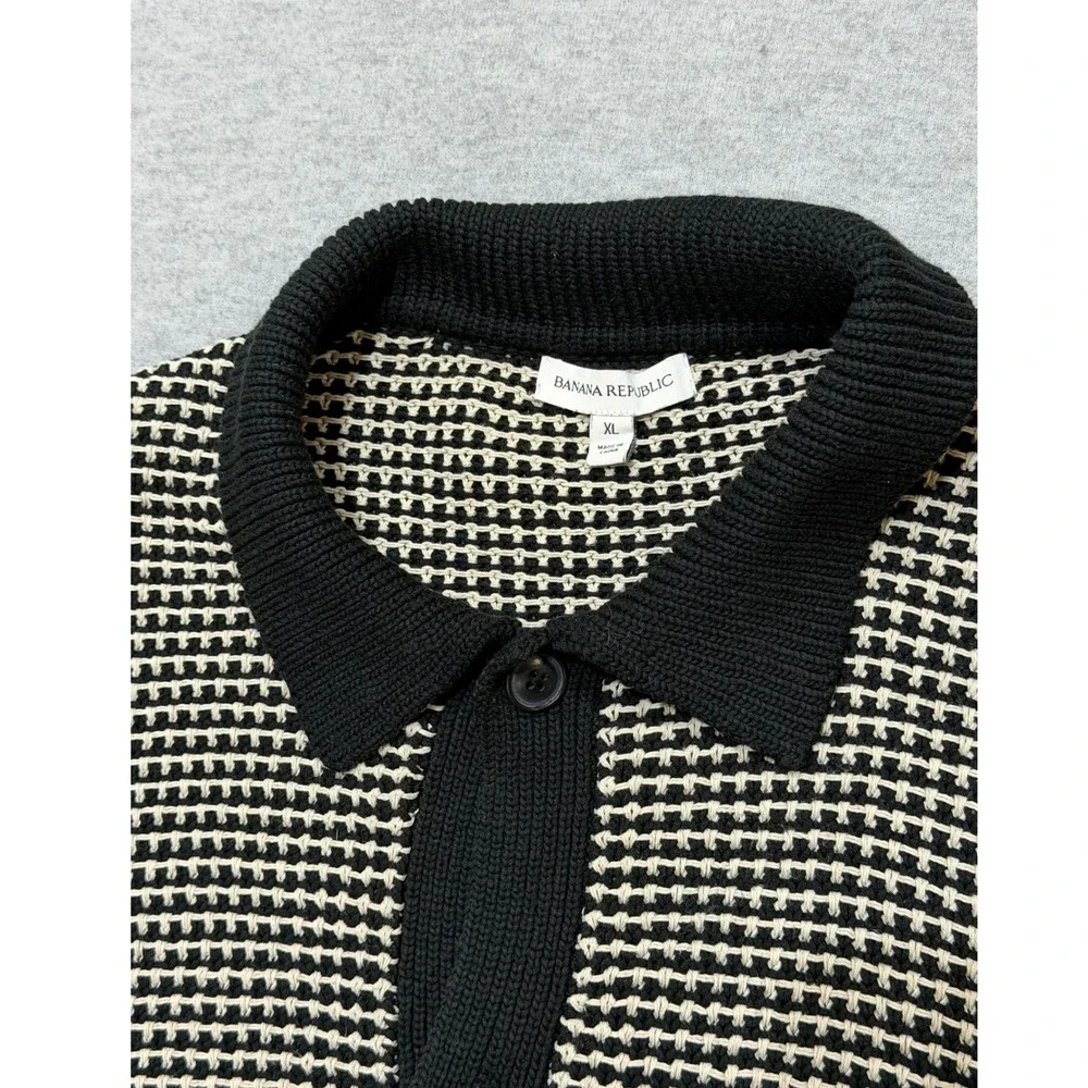 Banana Republic Mens XL Black White Resort Waffle Knit Button Front Polo Shirt